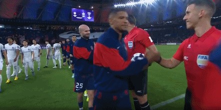 yl23455永利官网-半场：柔佛新山0-0广岛三箭，金朱晟染红，双方共3次中框