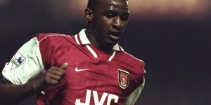 yl23455永利官网-传奇！29年前的今天维埃拉加盟阿森纳，出战405场斩获10冠