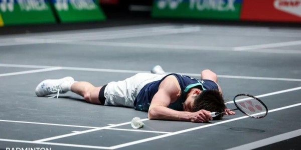 yl23455永利官网-技术｜专家把脉：一到关键球就紧张，怎么办？