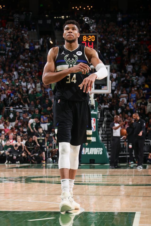 1623993191615071297.jpg E4IkO3uWYAE5mua.jpg